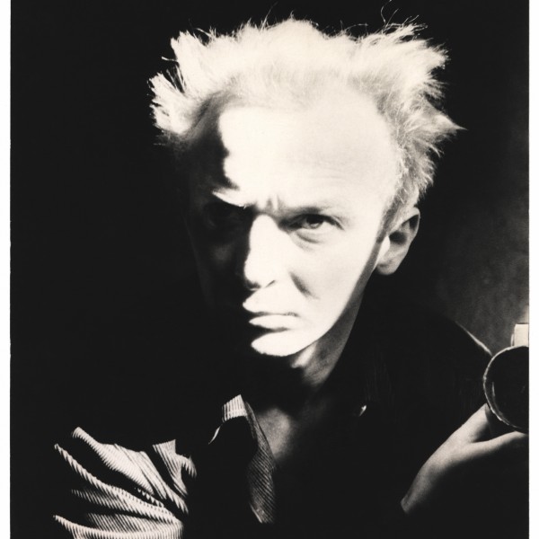 IAROS. LA MIRADA QUEBRADA